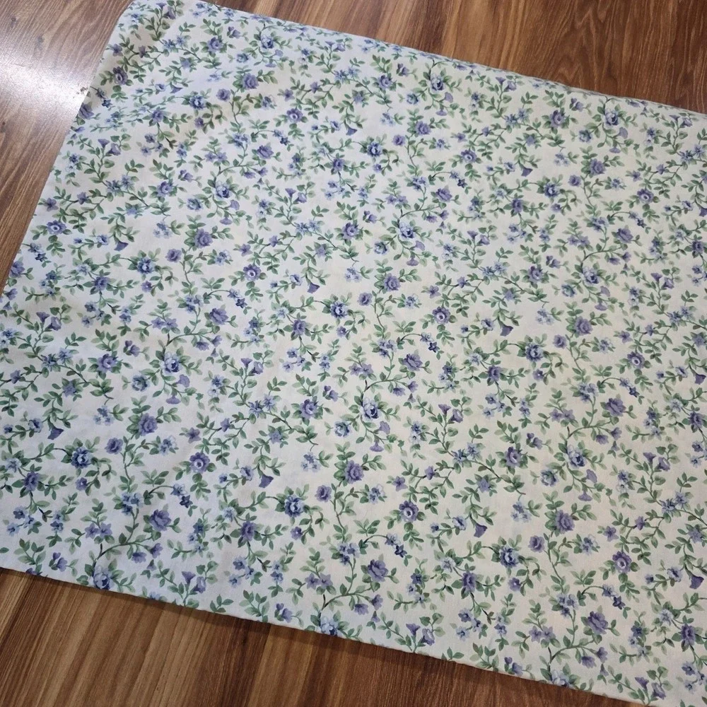 Vtg WestPoint Stevens Pillowcase Standard Purple Green Floral Border USA Bedding